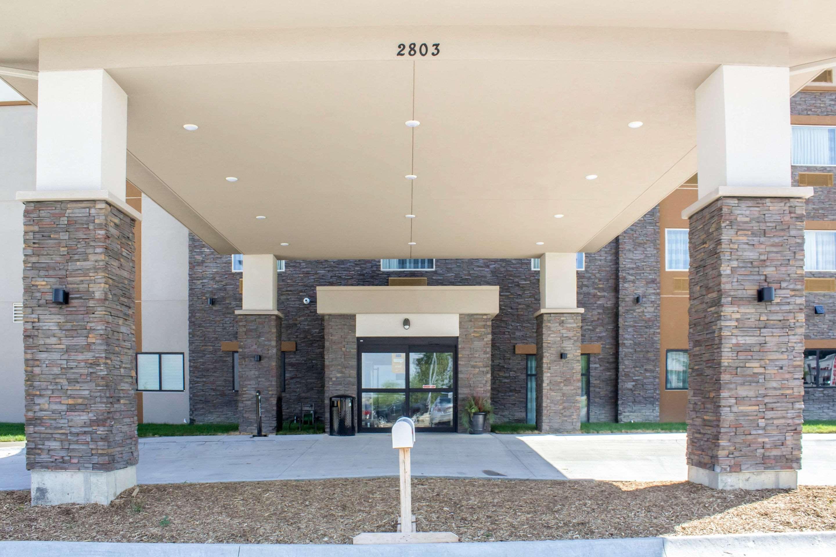 Sleep Inn & Suites Lincoln University Area Kültér fotó