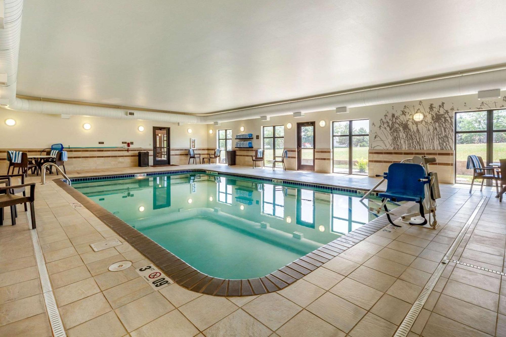 Sleep Inn & Suites Lincoln University Area Kültér fotó